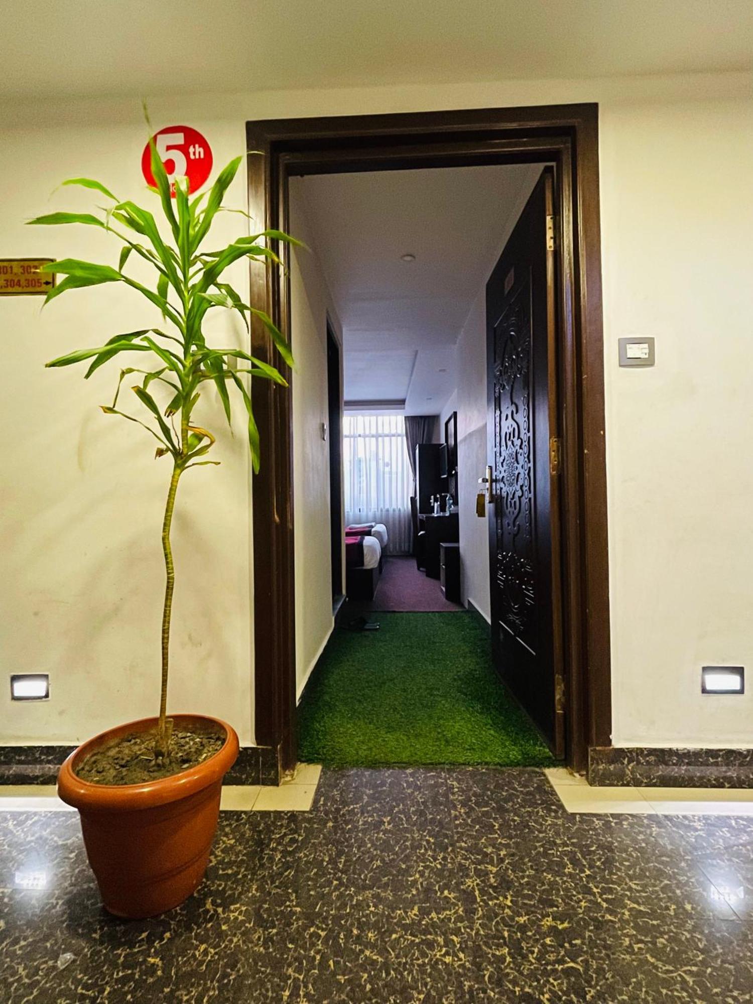 Hotel De Universal Katmandu Zewnętrze zdjęcie
