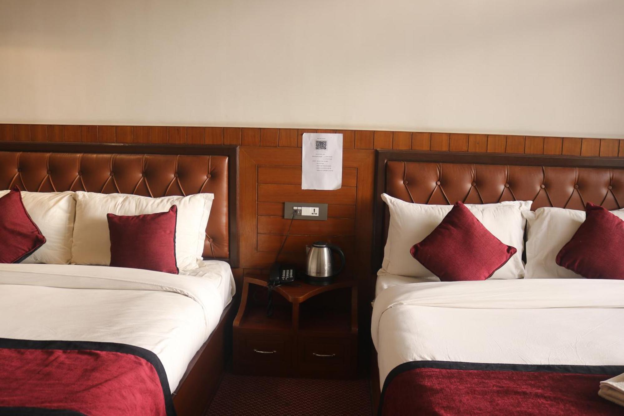 Hotel De Universal Katmandu Zewnętrze zdjęcie
